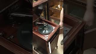 Victor Mahogany Antique Victrola Record Player Phonograph VV-XI \u0026 Records