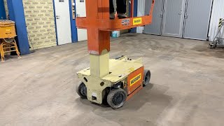 Köp Pelarlift JLG 1230 ES på Klaravik