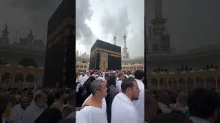 🕋 The Beauty of Tawaf – Pilgrims Circling Kaaba in Makkah 🌍#umrah #thawaf #kaabah  #exploresaudi