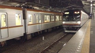 東京地下鉄10000系（快速飯能行）清瀬駅に到着