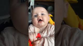 kids | twin baby girls fight over pacifier | baby cute cartoon #viral #funny #trending #baby #kids