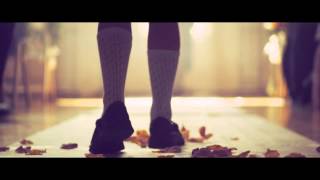 MACKLEMORE & RYAN LEWIS - SAME LOVE feat. MARY LAMBERT (OFFICIAL VIDEO)