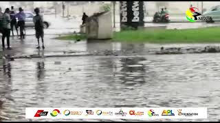 #AccraFloods: Trotro station directly behind Obra spot completely overtaken by the rain.