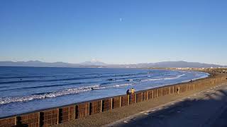 ２０２１年１月２日（土）／江ノ島～鵠沼海岸～富士山 快晴です。 風は弱めで波は腰～胸くらい。