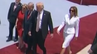 Did Melania Trump Swat President's Hand Away in Israel?