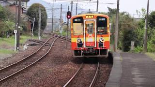 くまモン列車肥後高田駅発車