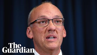 Luke Foley quits as NSW Labor leader but denies allegations made by reporter