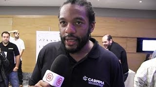 Herb Dean explica por que não dá pra ser juiz e fã de MMA ao mesmo tempo