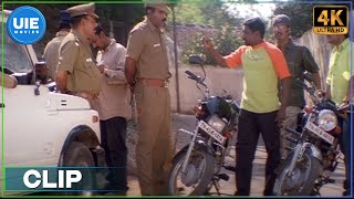 Karunas fighting with the police! | Thiruda Thirudi | Dhanush | Chaya Singh | Karunas