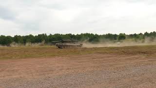 Leopard 2 Tank Drive By At Full Speed