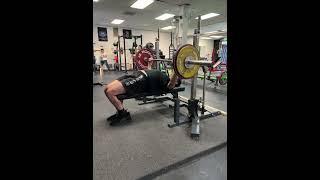 Bench (225lb/102.5kg) x6 PR