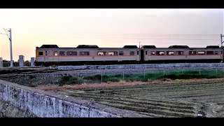 傍晚時分 南下自強號經過崁頂社尾路火車平交道 Taiwan railroad crossing