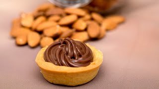 Nutella Tart | Easy and tasty tart recipe | PepperCrush |