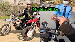 Kathmandu To Gorkha / Traffic Police love Dirtbikers / Motovlog