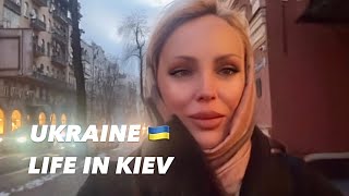 Ukraine 🇺🇦 LIFE IN KIEV, February 12, 2025. The Streets of Kiev, Ukraine. Streets Scenes.