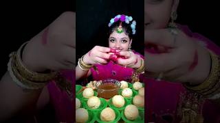 আমার সাথে ফুচকা খেতে চাইলে কমেন্ট করো #Shorts #panipuri #golgappa #fuchka #waitforit @MaddyEats