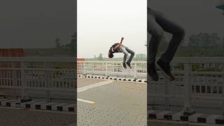 round off backflip flash 😱🔥 #viralshort #youtube #tending #video 😱🔥😍💫