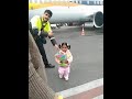 baby reaction when she first time saw aeroplane