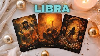 LIBRA 💌👀TWO PEOPLE LOVE U, ONE LOVES YOU AND THE OTHER IS SERIOUS AND WANTS COMMITMENT WITH U😍