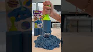 Kinetic sand breakdown