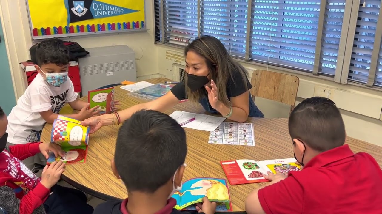 Kindergarten Guided Reading Level B - YouTube