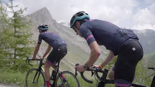 Gruppetto on Colle dell'Agnello (2744mt)