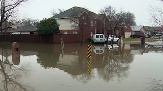 Neighborhood Lake Overflows \u0026 Floods Rockwall Homes