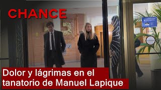 Dolor y lágrimas en el tanatorio de Manuel Lapique