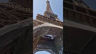 Je Monte au Sommet de la Tour Eiffel à Paris 🇨🇵 #shorts #france