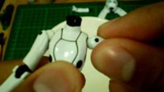 Fixing Figma Drossel's Stiff Shoulders