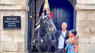 Witness the Incredible Sight of Horse Guard's Parade!