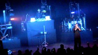 Drake Live In Winnipeg - Over / Outro Song (JULY.21.2010)