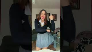 #chicabonita #uniforme #colegiala #tiktok #bailando  #parati  #latina