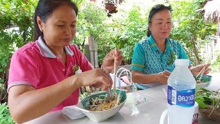 ก๋วยเตี๋ยวเรืออร่อยถูกใจจนต้องกลับมาจัดอีกรอบจ้า #อีสานพาสวบ #วัดศรีสะอาด