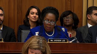 Sessions Doesn't Doubt Women Accusing Roy Moore