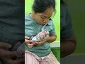 BAby Bubu Touch Mom's Face