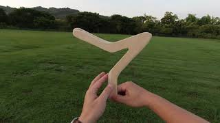 How to hold a boomerang 如何握迴力鏢