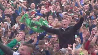 Incredible Atmoshpere ! Northern Ireland fans singing Sweet Caroline (EURO 2016)
