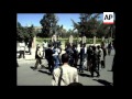 4:3 Pro and anti government demonstrations in Sanaa; clashes