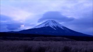 朝霧高原での富士山への笠雲の形成を撮る（微速度撮影＝タイムラプス）