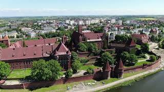 Castle of the Teutonic Order in Malbork : Ordensburg Marienburg Poland