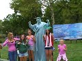 chicken dance with the statue of liberty