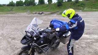 getting on a loaded bike