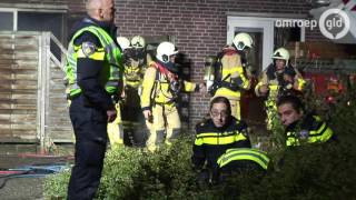 Brand in Doetinchem: mensen uit pand gehaald