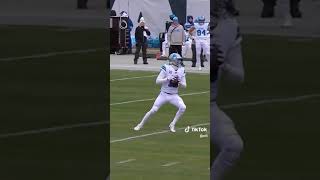 DID THE LIONS RUN A FAKE STUMBLE PLAY?!! #football #sports #clutch #shorts