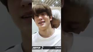 Should I be jealous of Jaemin or Jaehyun I really don't know😳😩