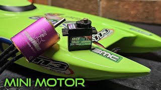 New Oxidean Marine 2835 3300kv Brushless Motor \u0026 9g Micro Servo Install Miss Geico 17 Catamaran