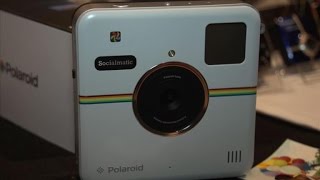 Socialmatic camera turns old-school Polaroids digital