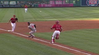 BAL@LAA: Pujols makes nice pick, Angels catch Joseph