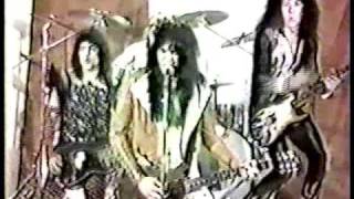 Circus Circus (W.A.S.P.) - Mr. Cool [HQ]